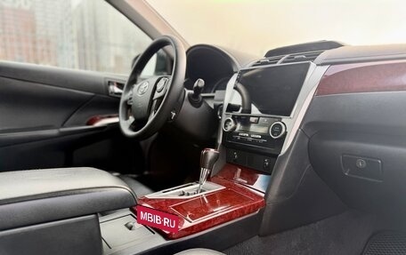 Toyota Camry, 2014 год, 1 890 000 рублей, 18 фотография