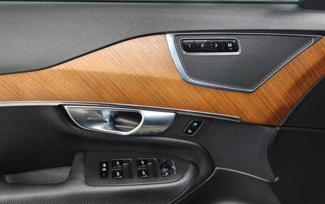 Volvo XC90 II рестайлинг, 2017 год, 3 100 000 рублей, 16 фотография