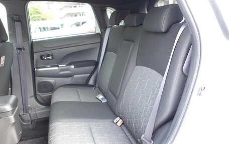 Mitsubishi RVR III рестайлинг, 2022 год, 1 348 000 рублей, 10 фотография