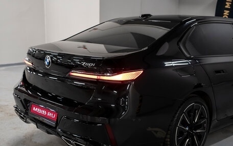 BMW 7 серия, 2023 год, 17 500 000 рублей, 10 фотография