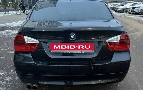 BMW 3 серия, 2005 год, 800 000 рублей, 4 фотография