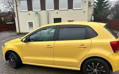 Volkswagen Polo VI (EU Market), 2010 год, 750 000 рублей, 4 фотография