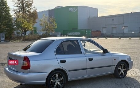 Hyundai Accent II, 2004 год, 290 000 рублей, 3 фотография