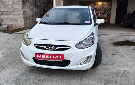 Hyundai Solaris II рестайлинг, 2012 год, 650 000 рублей, 4 фотография