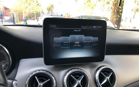 Mercedes-Benz GLA, 2016 год, 1 370 000 рублей, 15 фотография