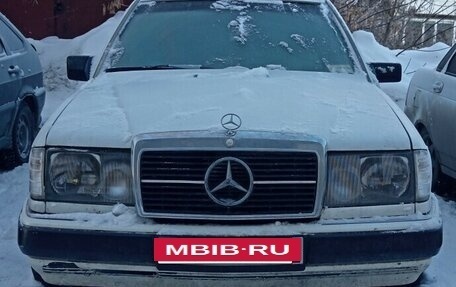 Mercedes-Benz E-Класс, 1993 год, 350 000 рублей, 34 фотография