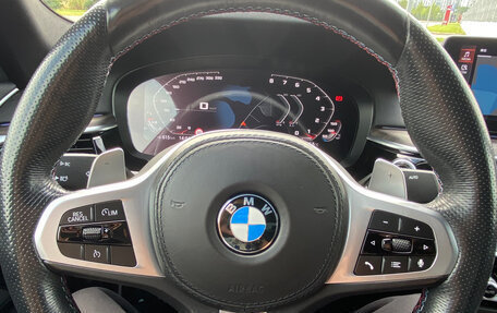 BMW 5 серия, 2019 год, 5 490 000 рублей, 21 фотография