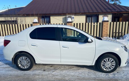 Renault Logan II, 2015 год, 1 050 000 рублей, 4 фотография