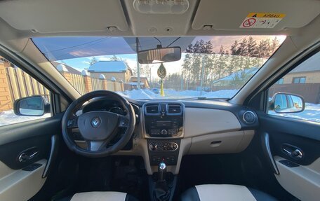 Renault Logan II, 2015 год, 1 050 000 рублей, 14 фотография