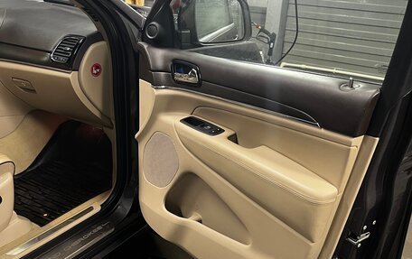 Jeep Grand Cherokee, 2021 год, 5 300 000 рублей, 19 фотография