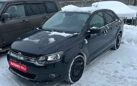 Volkswagen Polo VI (EU Market), 2012 год, 725 000 рублей, 1 фотография
