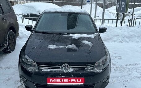 Volkswagen Polo VI (EU Market), 2012 год, 725 000 рублей, 2 фотография