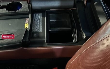 Lexus LX, 2023 год, 17 500 000 рублей, 5 фотография