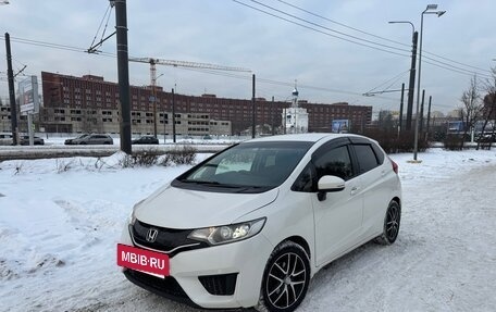 Honda Fit III, 2013 год, 800 000 рублей, 6 фотография