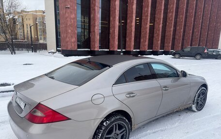 Mercedes-Benz CLS, 2004 год, 1 050 000 рублей, 3 фотография