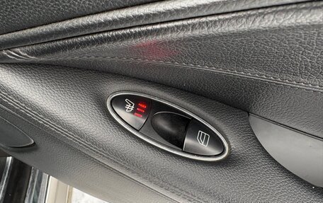 Mercedes-Benz CLS, 2004 год, 1 050 000 рублей, 14 фотография