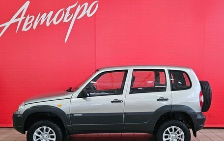 Chevrolet Niva I рестайлинг, 2010 год, 460 000 рублей, 2 фотография