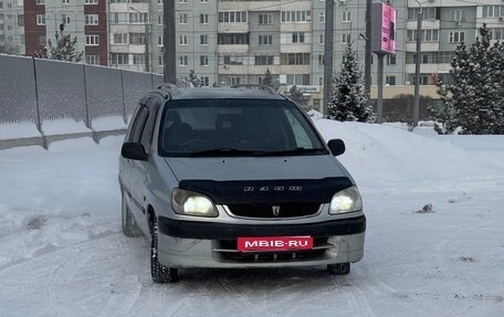 Toyota Raum I, 1999 год, 300 000 рублей, 1 фотография