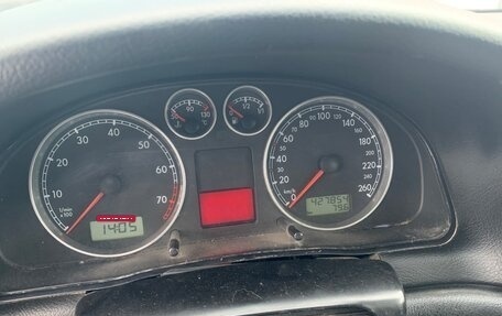 Volkswagen Passat B5+ рестайлинг, 2001 год, 210 000 рублей, 2 фотография