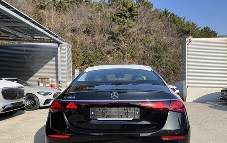 Mercedes-Benz E-Класс, 2025 год, 3 фотография