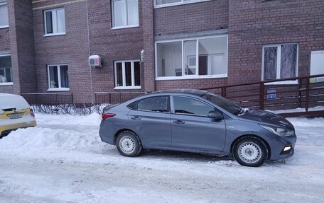 Hyundai Solaris II рестайлинг, 2019 год, 1 100 000 рублей, 5 фотография