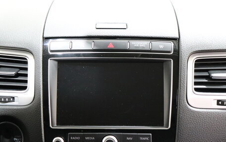 Volkswagen Touareg III, 2017 год, 3 300 000 рублей, 15 фотография