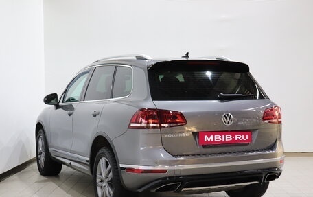 Volkswagen Touareg III, 2017 год, 3 300 000 рублей, 6 фотография