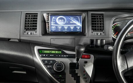 Toyota ISis I, 2012 год, 1 200 000 рублей, 13 фотография