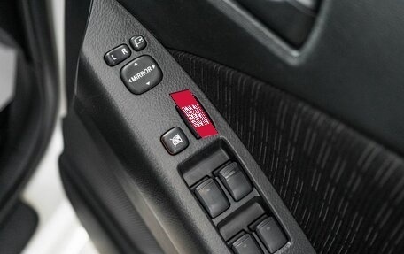 Toyota ISis I, 2012 год, 1 200 000 рублей, 18 фотография