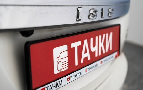 Toyota ISis I, 2012 год, 1 200 000 рублей, 25 фотография