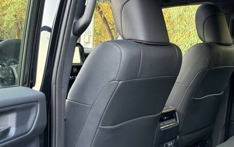 Toyota Land Cruiser Prado, 2024 год, 9 фотография