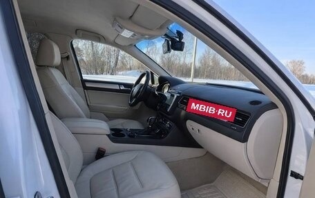 Volkswagen Touareg III, 2012 год, 1 750 000 рублей, 6 фотография