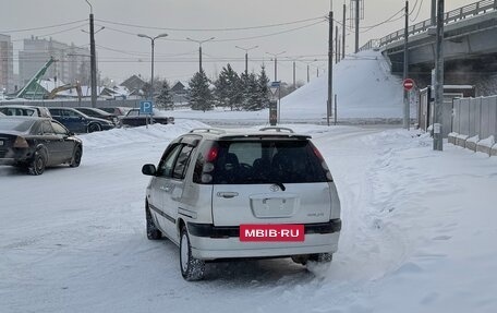 Toyota Raum I, 1999 год, 300 000 рублей, 3 фотография