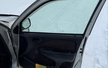 Toyota Raum I, 1999 год, 300 000 рублей, 6 фотография