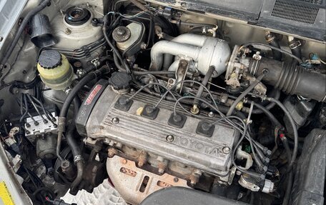 Toyota Raum I, 1999 год, 300 000 рублей, 12 фотография