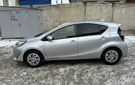 Toyota Aqua I, 2020 год, 1 380 000 рублей, 4 фотография