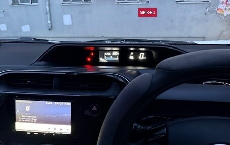 Toyota Aqua I, 2020 год, 1 380 000 рублей, 8 фотография