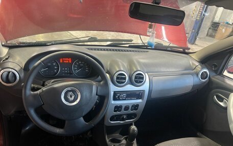 Renault Sandero I, 2011 год, 587 000 рублей, 5 фотография