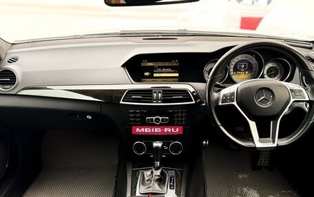 Mercedes-Benz C-Класс, 2011 год, 1 480 000 рублей, 24 фотография