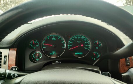 Chevrolet Tahoe III, 2008 год, 1 650 000 рублей, 16 фотография