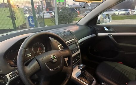 Skoda Octavia, 2010 год, 950 000 рублей, 9 фотография