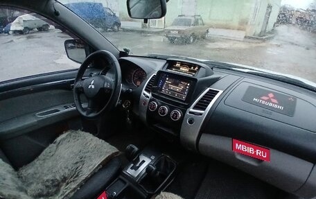 Mitsubishi Pajero Sport II рестайлинг, 2014 год, 2 050 000 рублей, 4 фотография