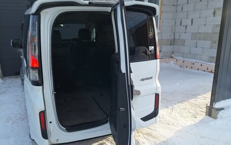 Honda Stepwgn IV, 2015 год, 2 000 000 рублей, 16 фотография