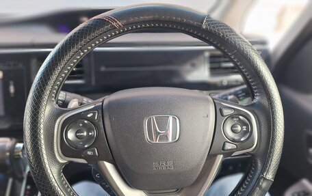 Honda Stepwgn IV, 2015 год, 2 000 000 рублей, 26 фотография