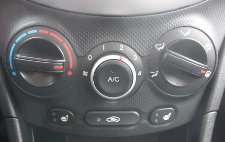 Hyundai Solaris II рестайлинг, 2013 год, 737 000 рублей, 22 фотография