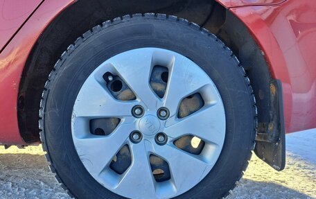 KIA Rio III рестайлинг, 2012 год, 649 000 рублей, 22 фотография