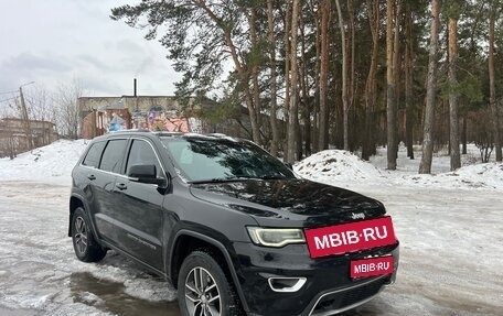 Jeep Grand Cherokee, 2018 год, 2 650 000 рублей, 1 фотография
