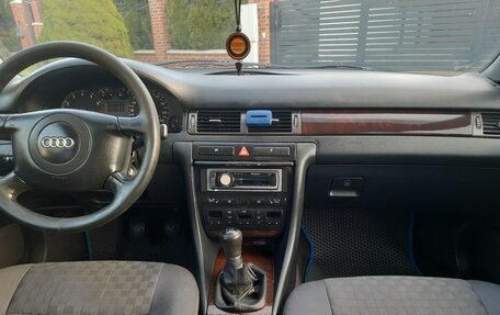 Audi A6, 1997 год, 566 000 рублей, 14 фотография