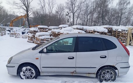 Nissan Tino, 2001 год, 280 000 рублей, 8 фотография