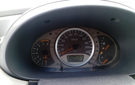 Nissan Tino, 2001 год, 280 000 рублей, 13 фотография